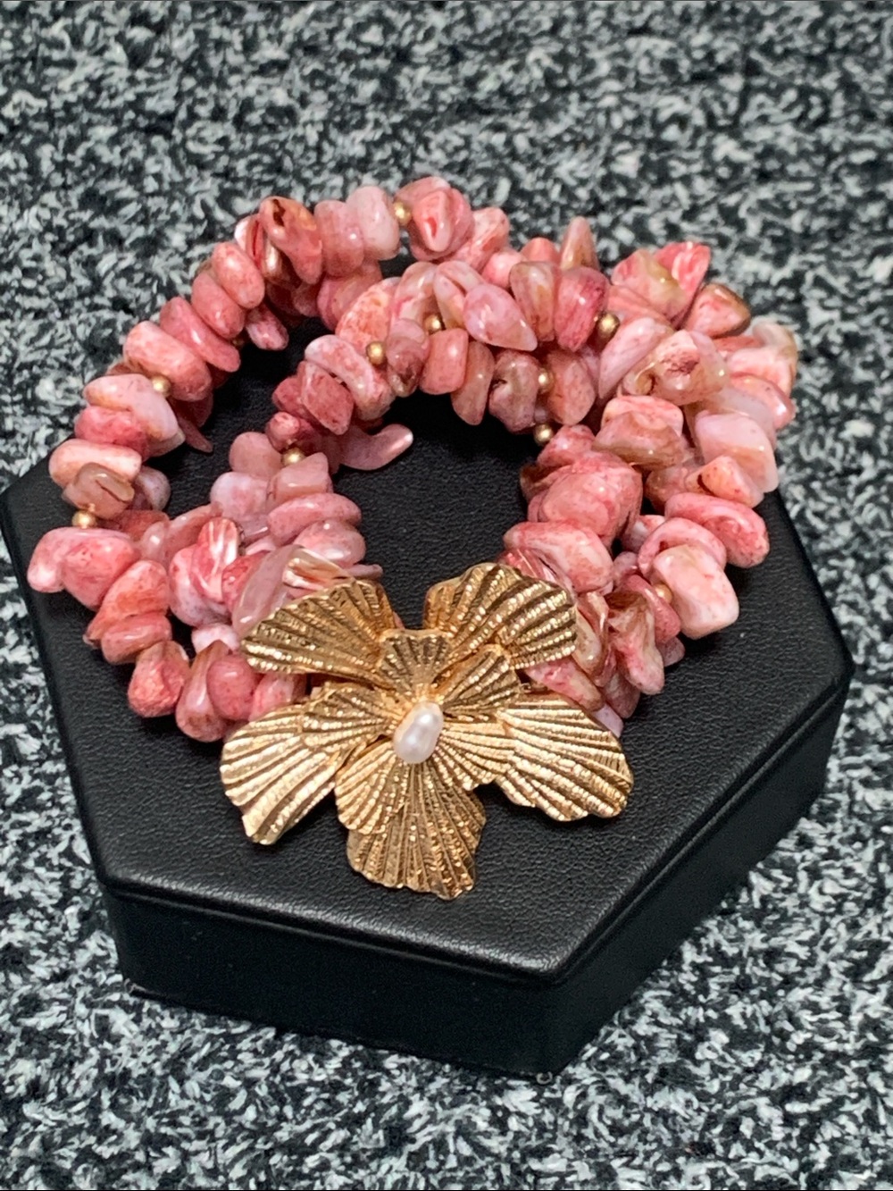 Southern Living Necklace, Bracelet & Earrings Set - Picture 3 of 10